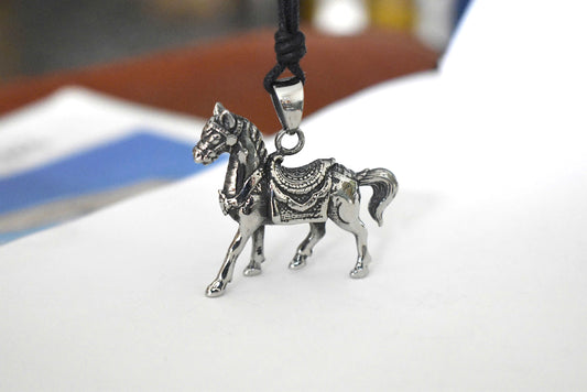 Vintage Large Horse Stainless Steel Necklace Pendant Jewelry