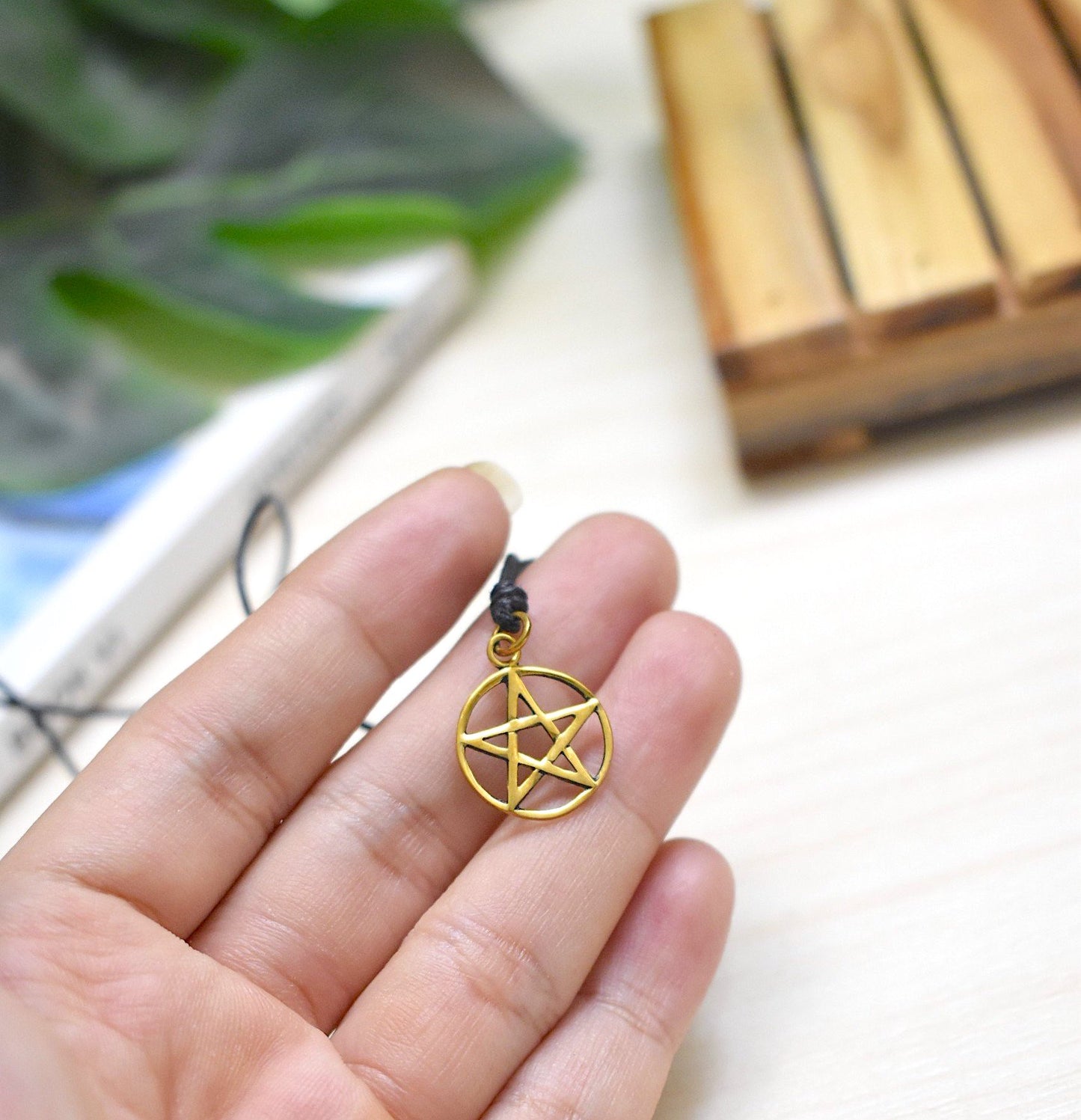 Durable Pentagram 92.5 Sterling Silver Pewter Brass Necklace Pendant Jewelry