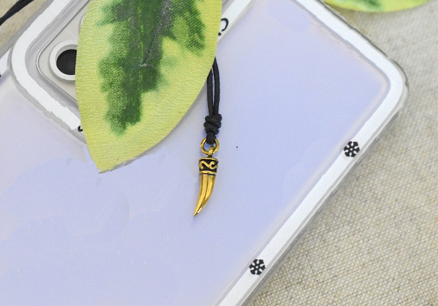 Cute Mini Fang Tooth Gold Brass Necklace Pendant Jewelry