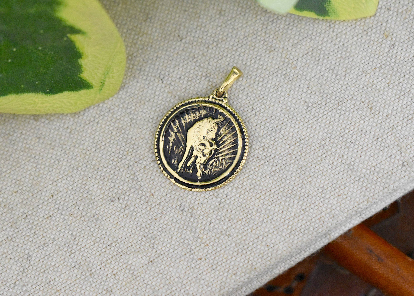 Chinese Year Of Zodiac Gold Brass Charm Necklace Pendant Jelwery