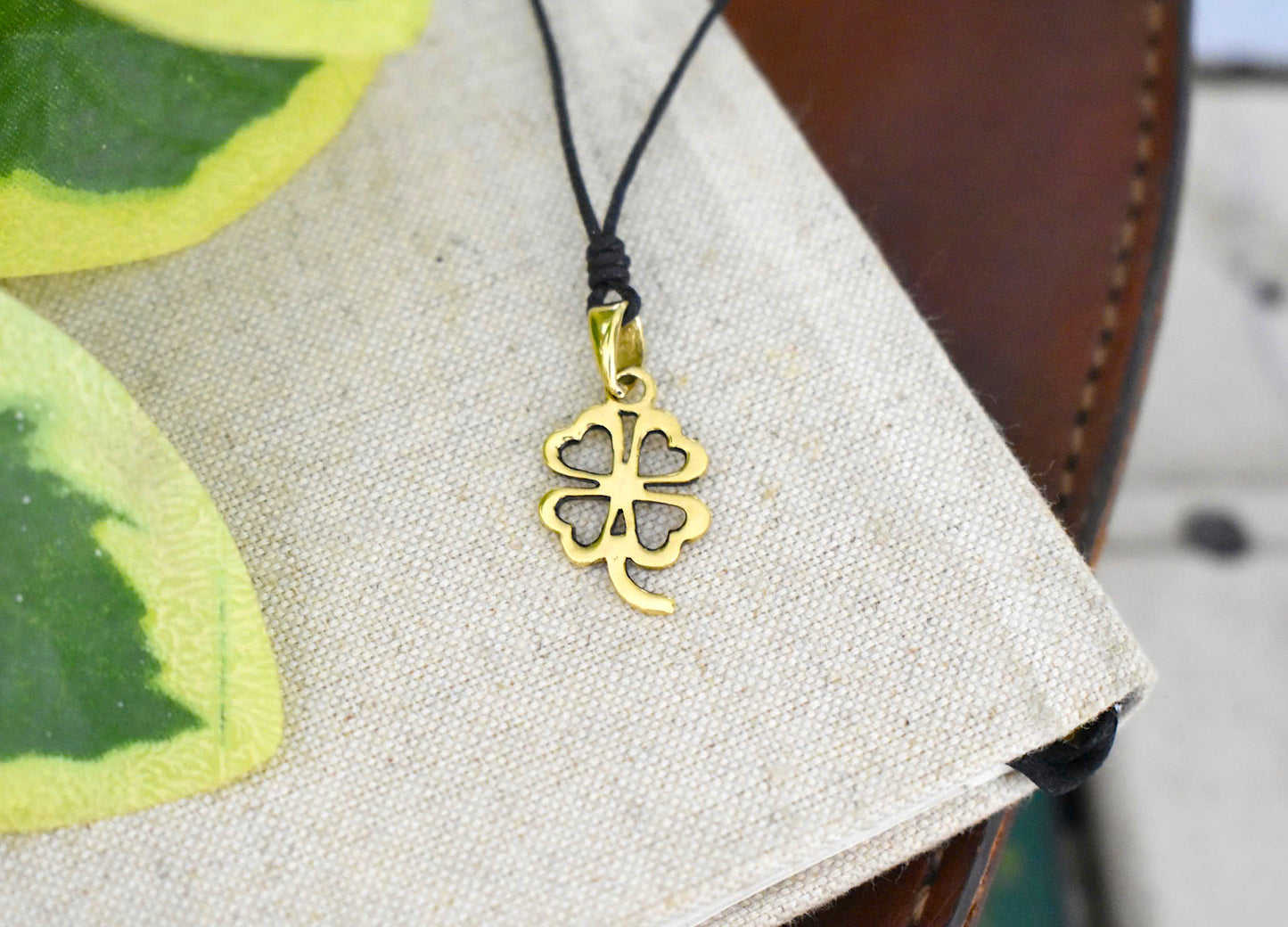 Four Leaf Clover Sterling-silver Pewter Gold Brass Charm Necklace Pendant Jewelry