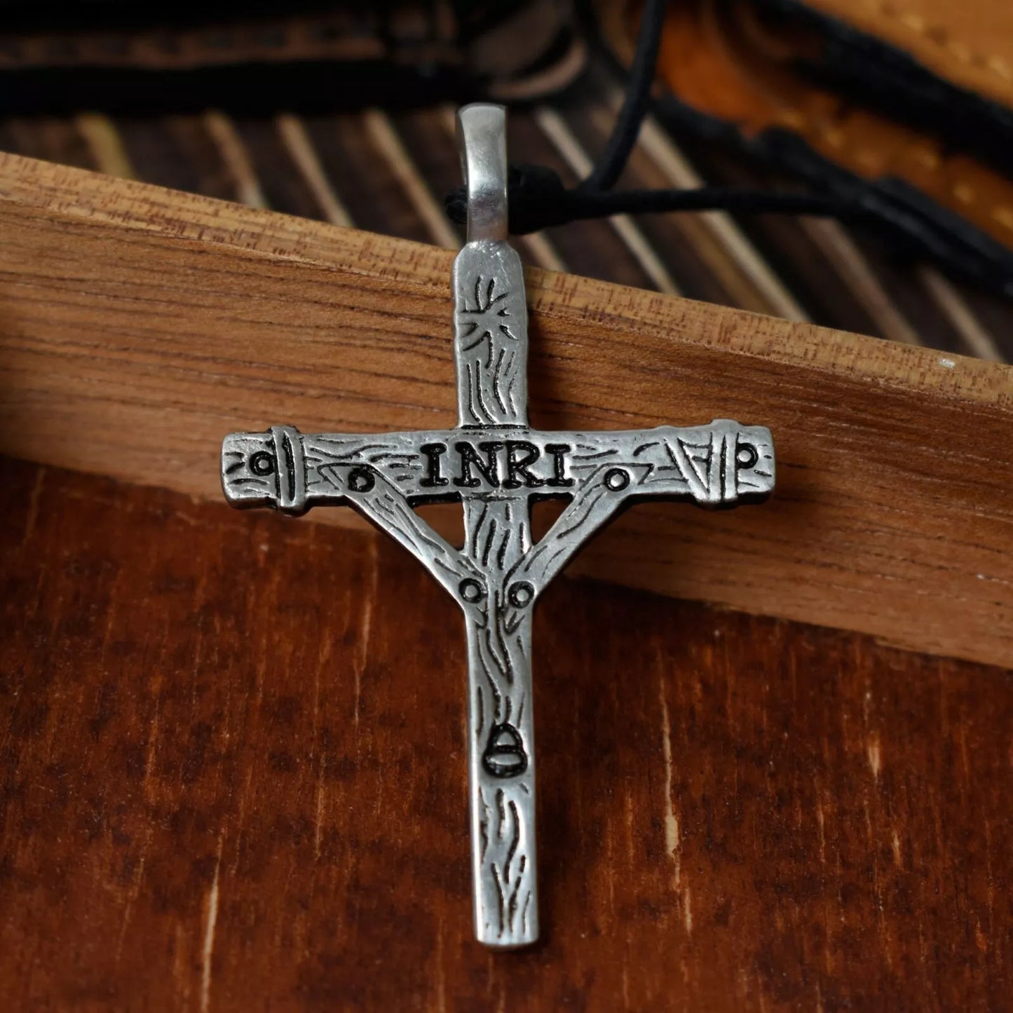 Antique Inri Christian Cross Silver Pewter Charm Necklace Pendant Jewelry