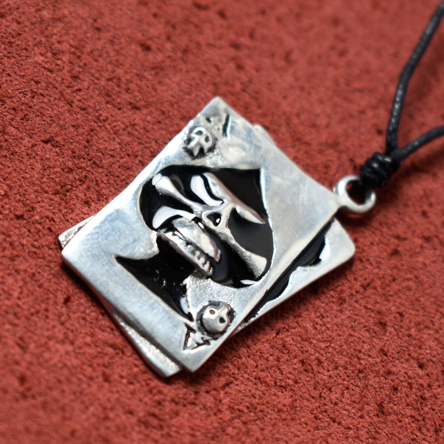 Skull Ace of Spades Card Poker Silver Pewter Charm Necklace Pendant Jewelry