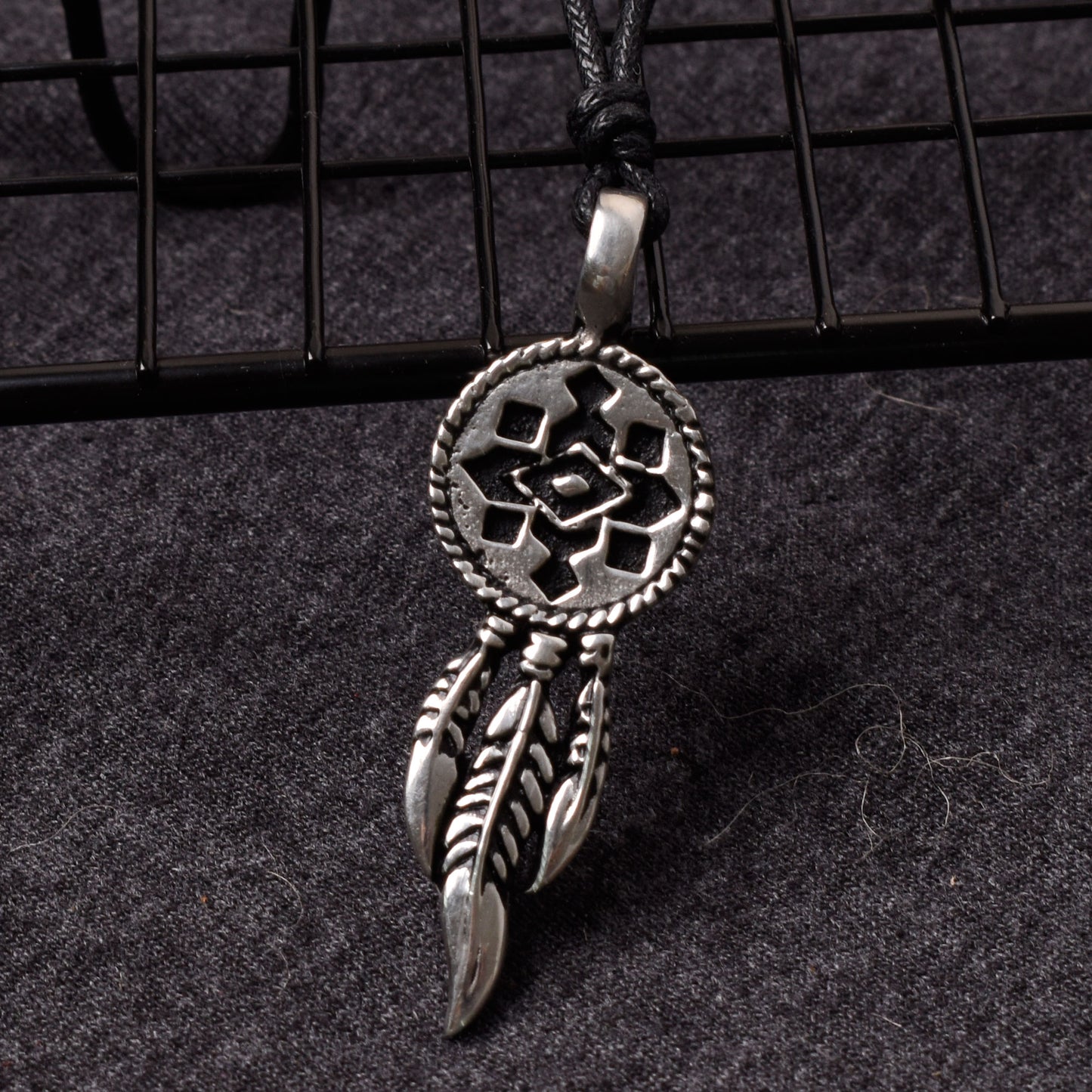 New Native American Indian Symbol Silver Pewter Necklace Pendant Jewelry