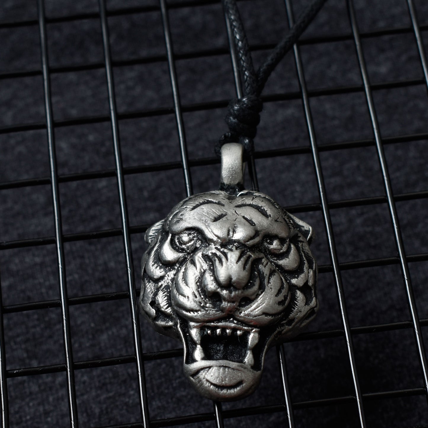 Tiger Head Silver Pewter Gold Brass Necklace Pendant Jewelry