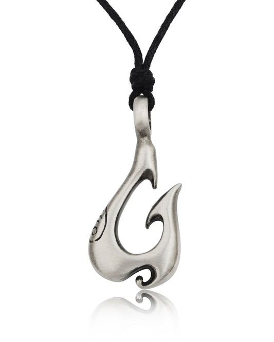 New Tribal Maori Fishing Hook Silver Pewter Charm Necklace Pendant Jewelry