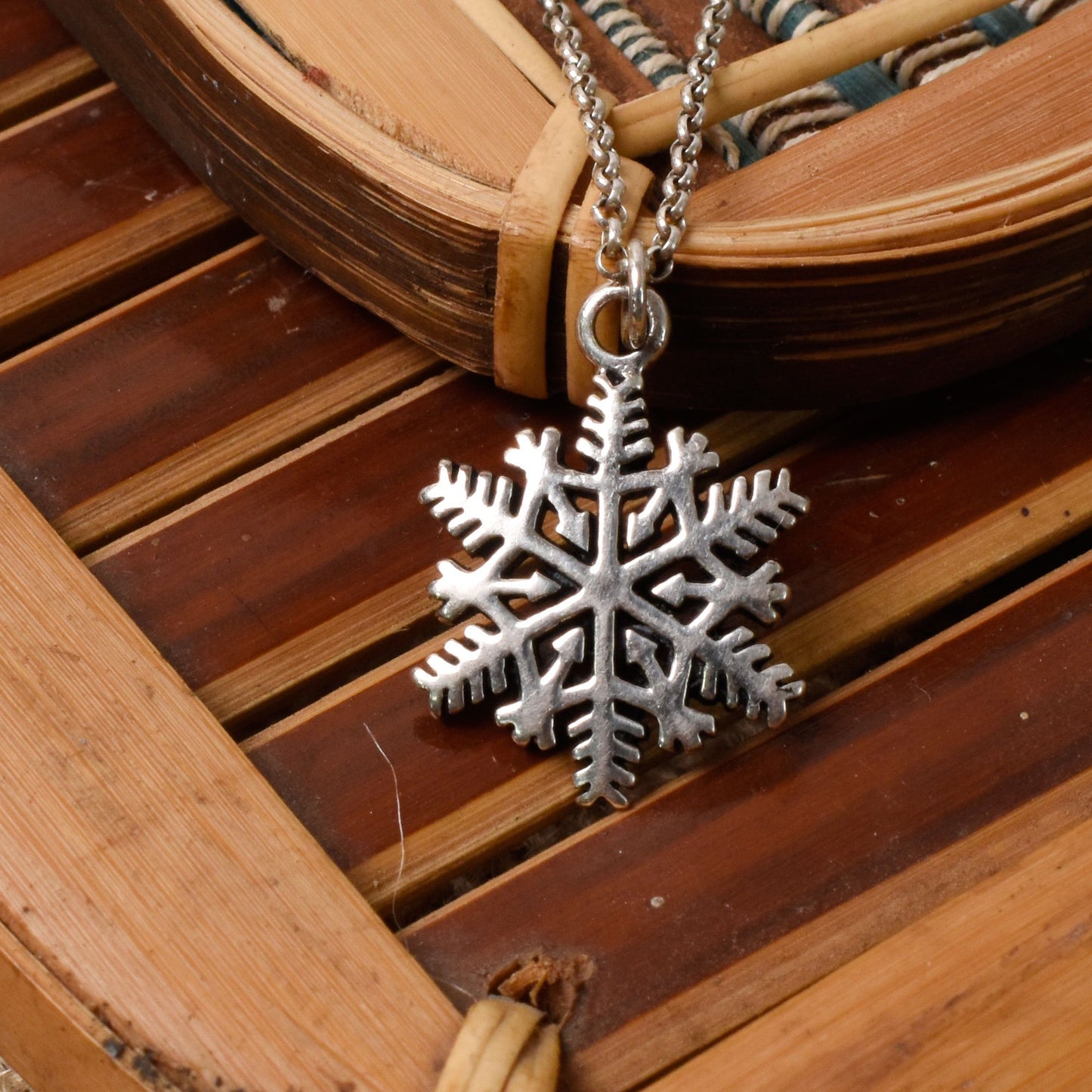 Snow Flake Winter Handmade 92.5 Sterling Silver Brass Necklace Pendant Jewelry